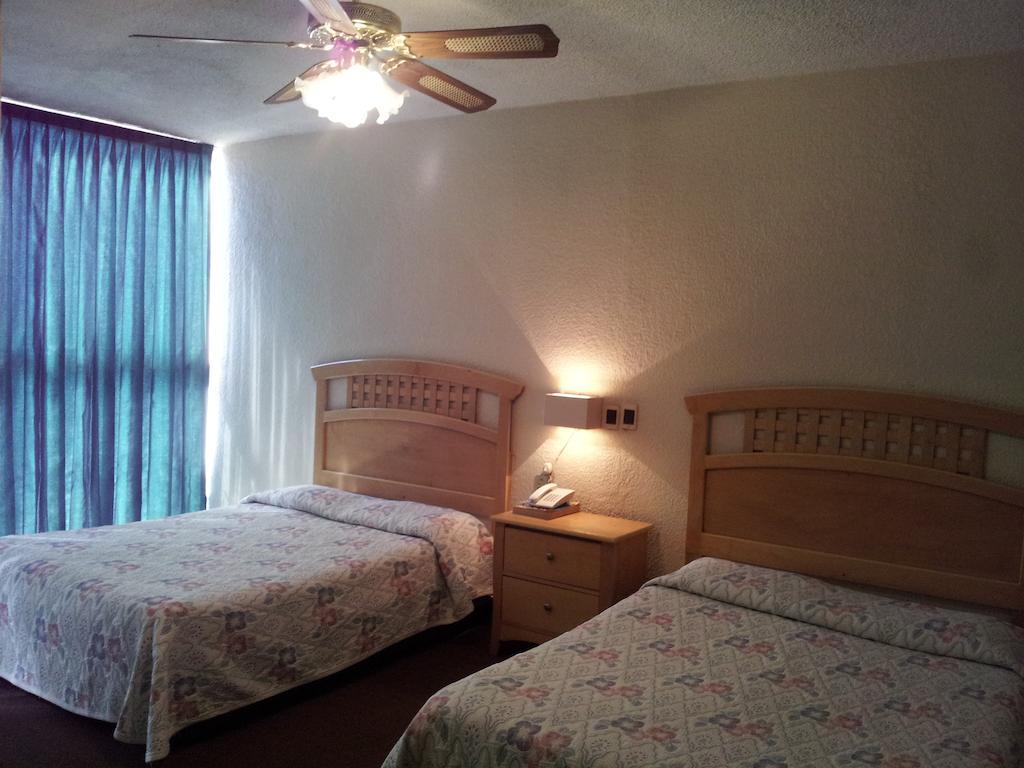 Hotel El Monte Salamanca Zimmer foto