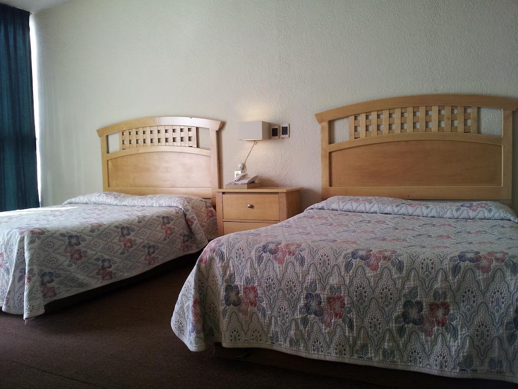 Hotel El Monte Salamanca Zimmer foto